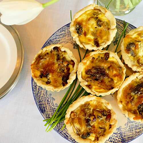 Tartelettes aux morilles séchées, aux pleurotes et aux noisettes