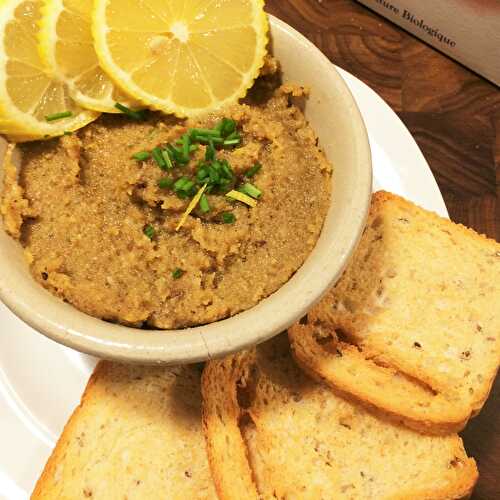 Tartinade/pâte à tartiner/pâté végé de noix de Grenoble, tahini et citron