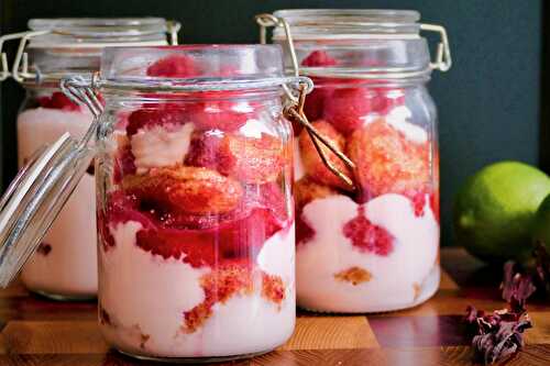 Tiramisu parfumé au sirop d’hibiscus et à la framboise