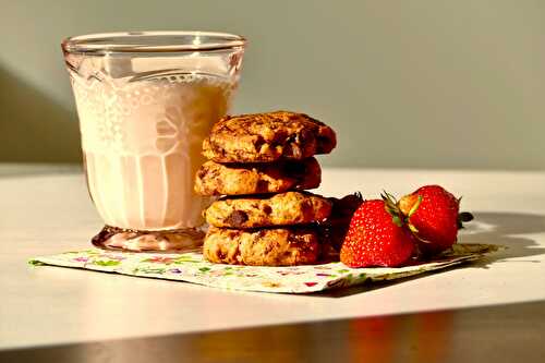 Biscuits au sarrasin, dattes, et chocolat sans sucre ajouté