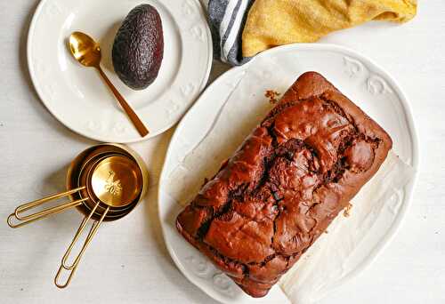 Gâteau au chocolat et à l’avocat sans lactose