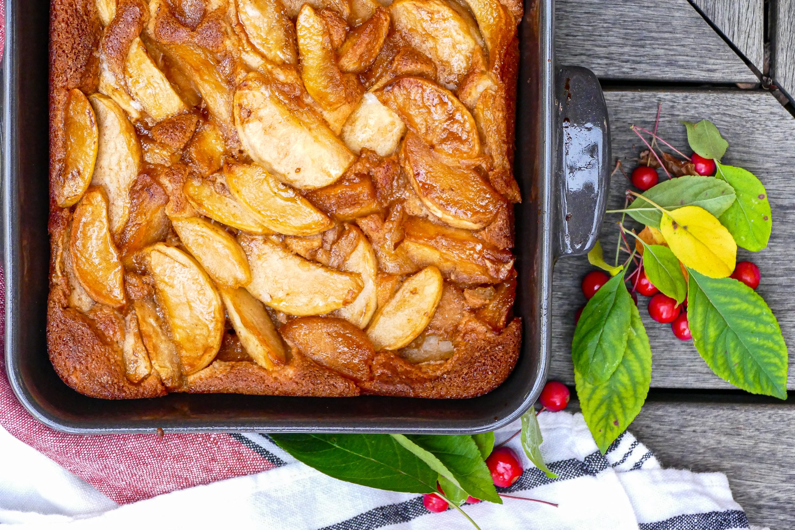 Cobbler aux pommes et au caramel salé