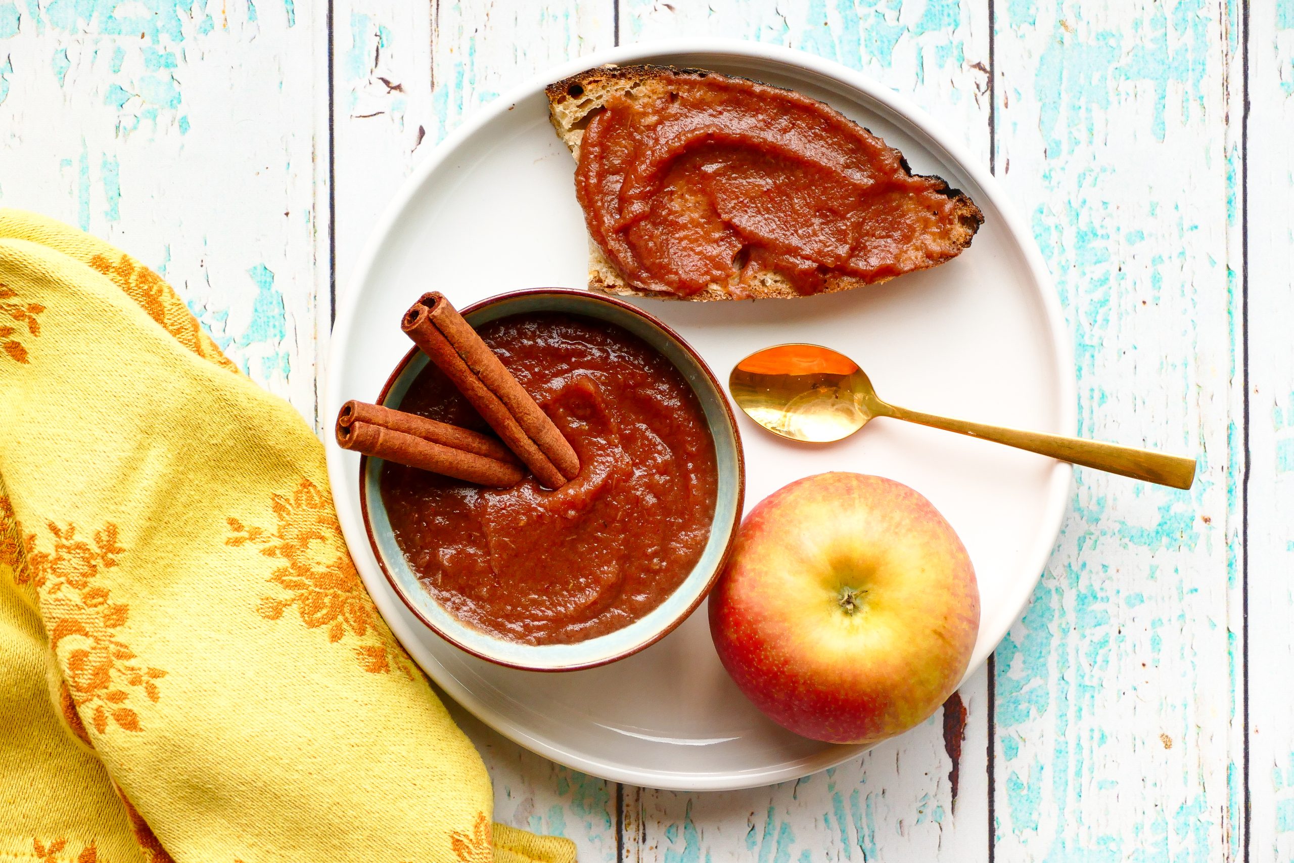 Beurre de pommes et dattes sans sucre ajouté