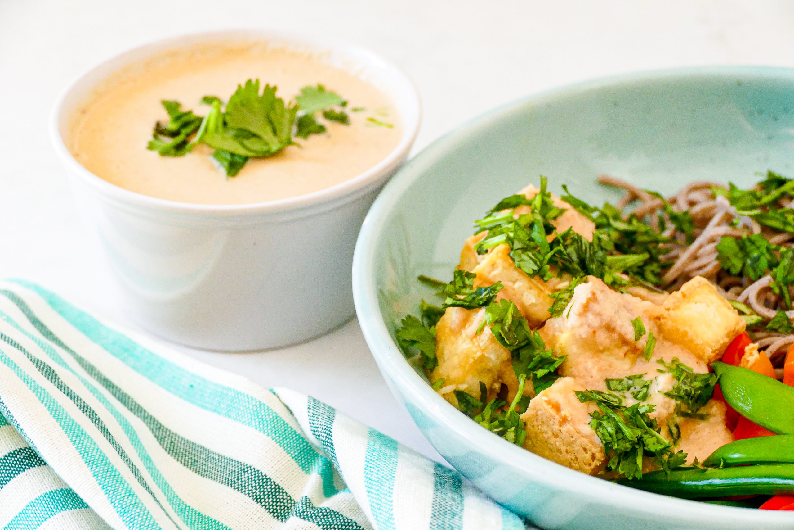 Tofu sauce aux arachides rôties