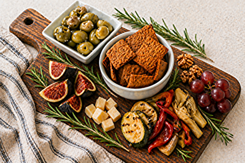 Craquelins aux lentilles et aux noix de cajou