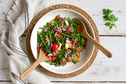 Salade de pommes de terre, de haricots et de tomates