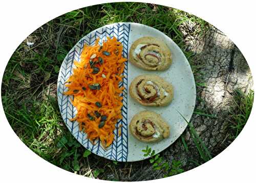 Brioches roulés à la farine semi-complète, jambon, chèvre frais & ciboulette