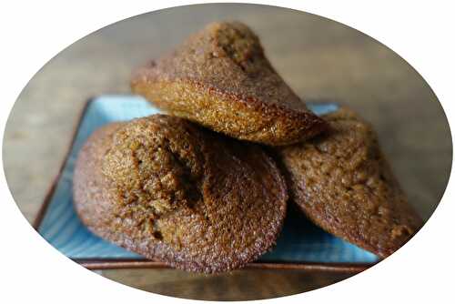 Madeleines au café