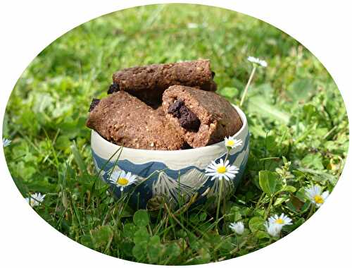 Biscuits fourrés à la noisette & chocolat noir - IG Bas / sans lactose