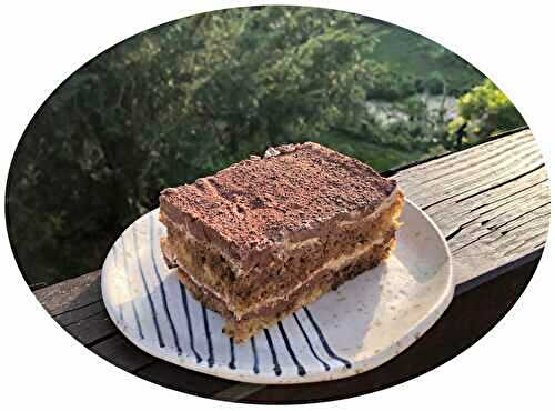 Comme un opéra : génoise, ganache chocolat & mousse coco-café 