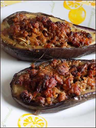 Aubergines farcis à la viande hachée et au miel