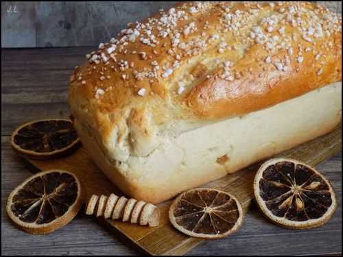 Brioche à l'orange confite