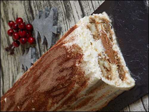 Bûche tiramisu coeur praliné