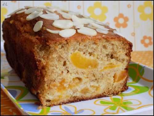 Cake amandin aux abricots