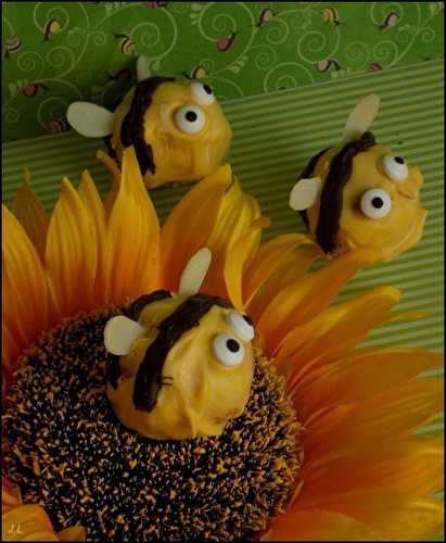 Cake pop abeille