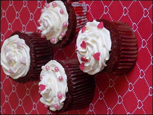 Lovely red velvet cupcakes  - Une toquée en cuisine