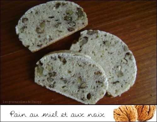 Pain au miel et aux noix