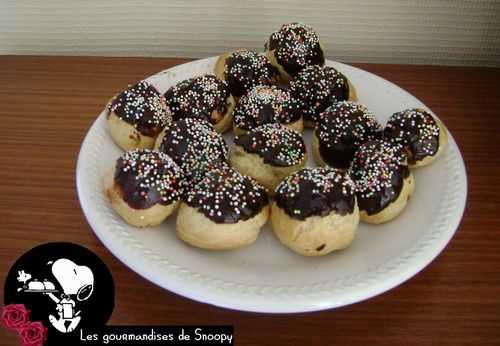 Petits choux au chocolat