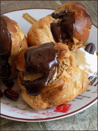 Profiteroles au café