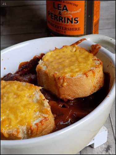 Ragout de boeuf, croutons au cheddar