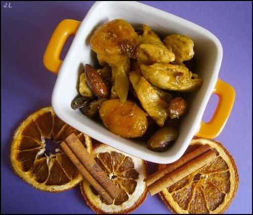 Tajine de poulet aux fruits secs