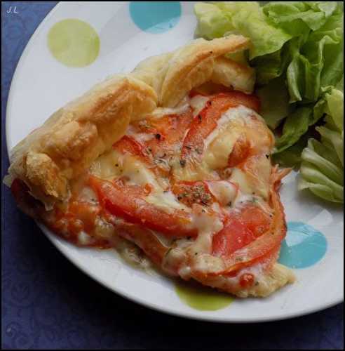 Tarte à la tomate et fromage à raclette