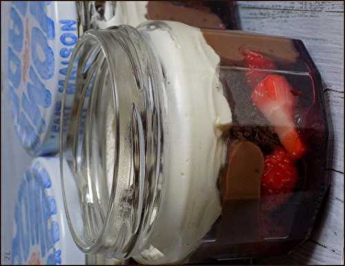 Trifle au au chocolat et fruits rouges