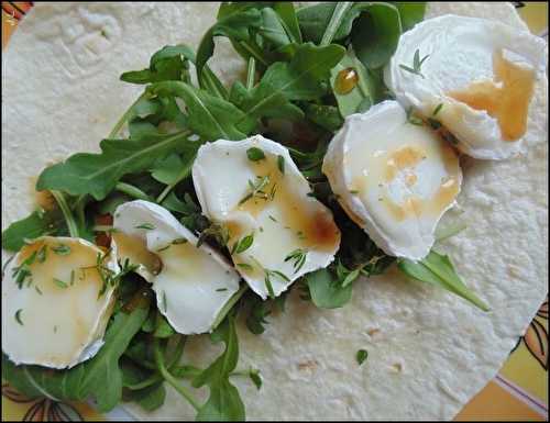 Wraps au chèvre, miel et roquette