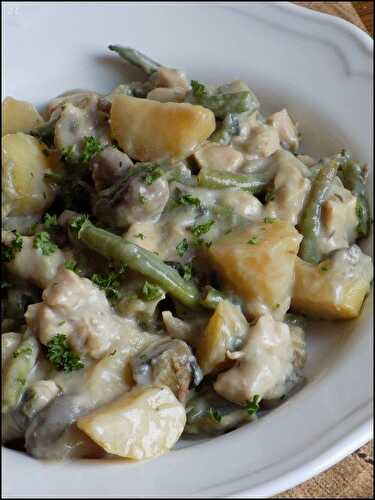 Blanquette de poulet aux pommes de terre et champignons