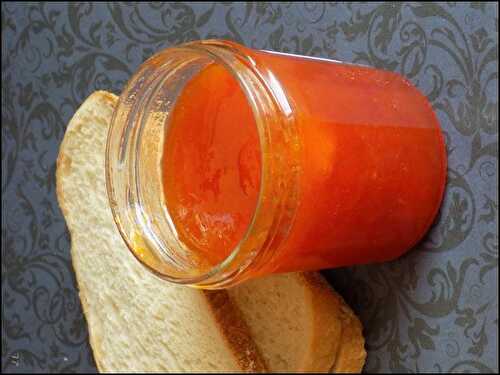 Confiture d'abricots a la fleur d'oranger