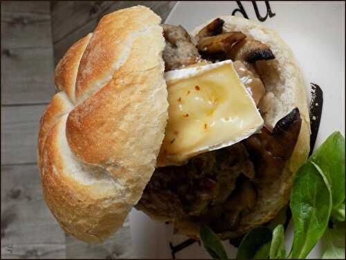 Burger au boeuf et champignons