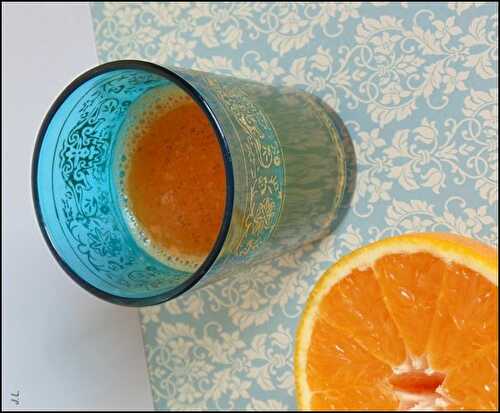 Jus de carotte orange et cannelle