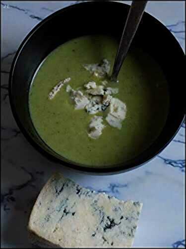 Soupe au brocoli et gorgonzola 