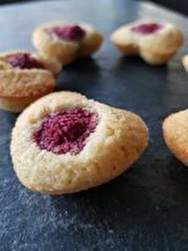 MINI COEURS BOMBES FRAMBOISES - UNE TOULOUSAINE EN CUISINE