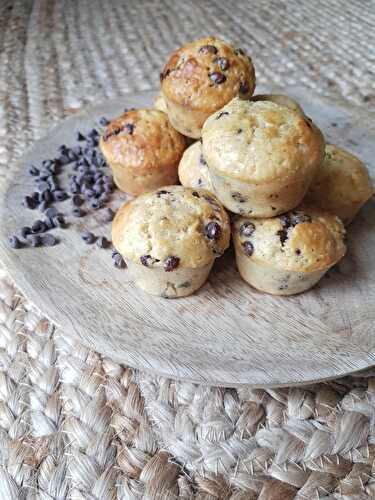 MINI MUFFINS AUX PEPITES DE CHOCOLAT - UNE TOULOUSAINE EN CUISINE