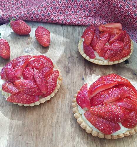 TARTELETTES FRAISES SANS LAIT ET SANS GLUTEN - UNE TOULOUSAINE EN CUISINE