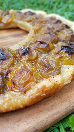 TARTE AUX REINES CLAUDES CANNELLE ET MIEL - UNE TOULOUSAINE EN CUISINE