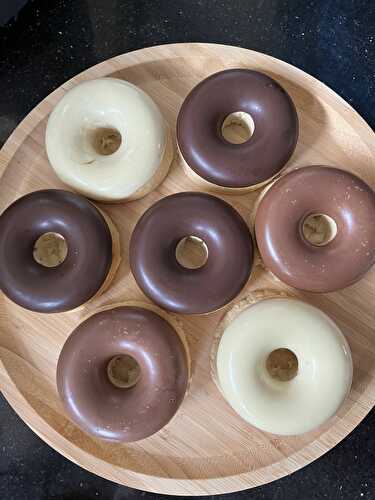 DONUTS AUX CHOCOLATS