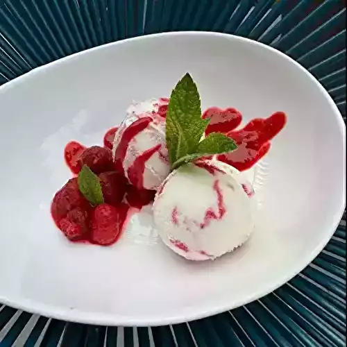 GLACE YAOURT MARBRE FRAMBOISES