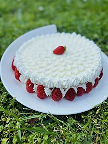 VACHERIN GLACÉ VANILLE FRAISE