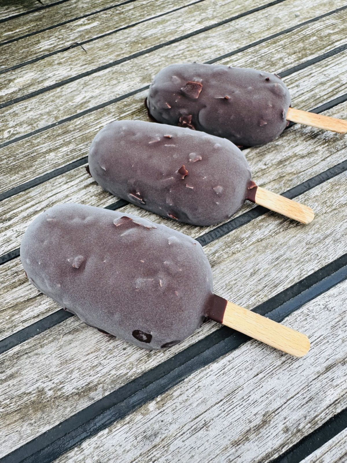 MAGNUMS CHOCOLAT NOIR AMANDES