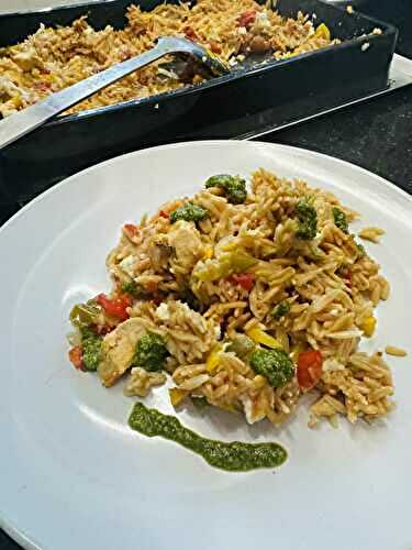 ONE POT PASTA POULET LEGUMES FETA BASILIC