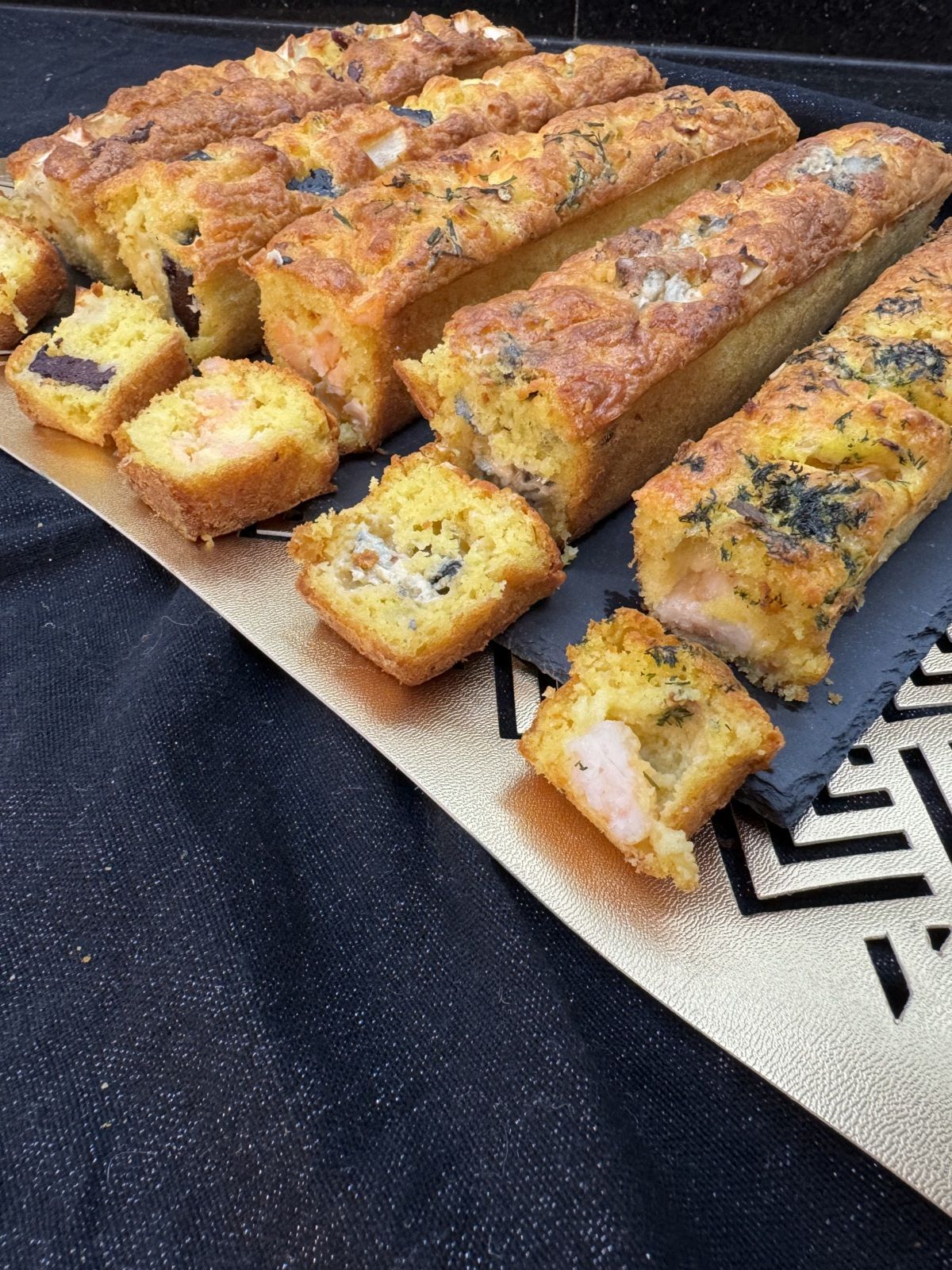 5 CAKES SALES FESTIFS