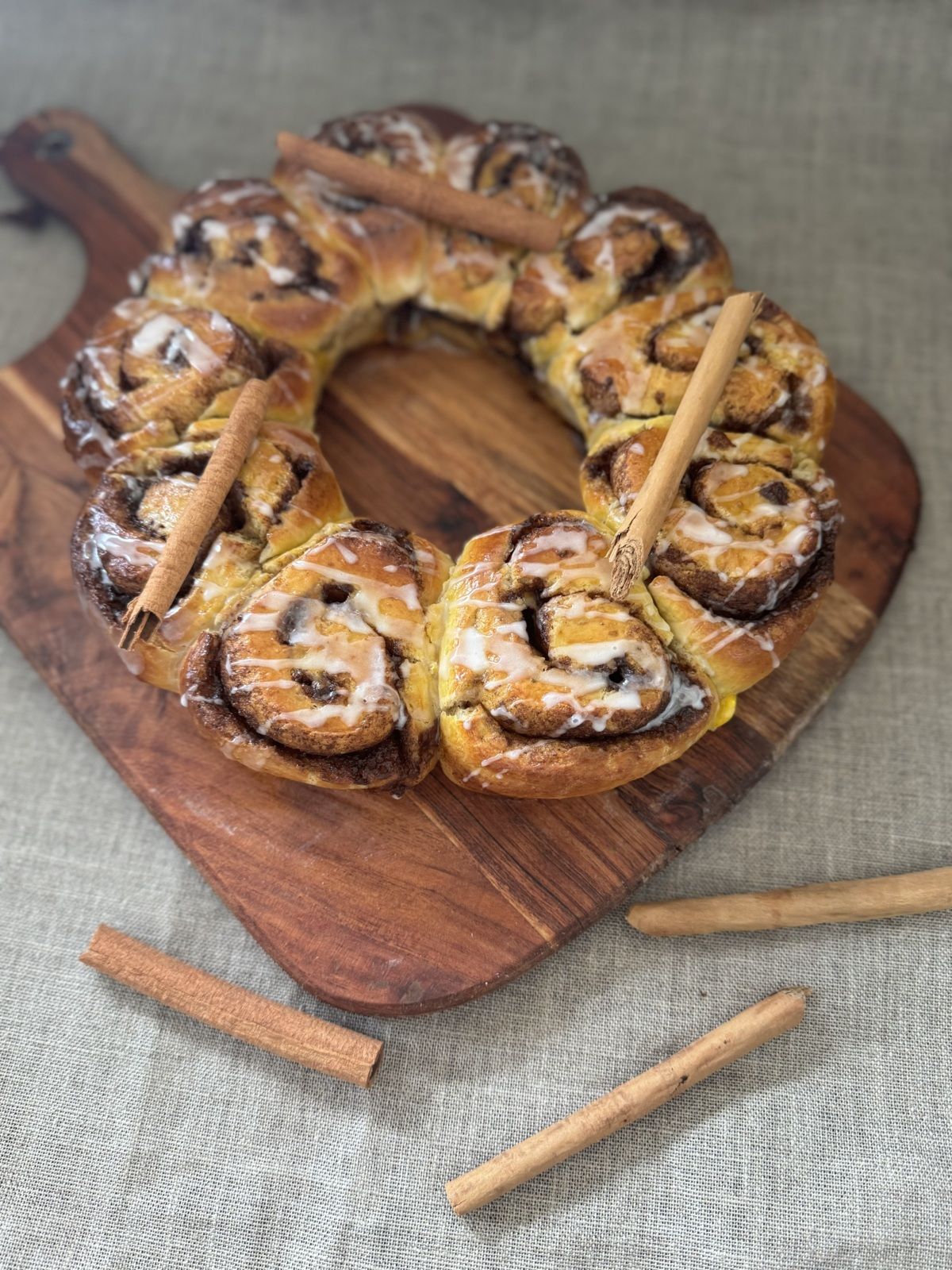 COURONNE BRIOCHEE A LA CANNELLE
