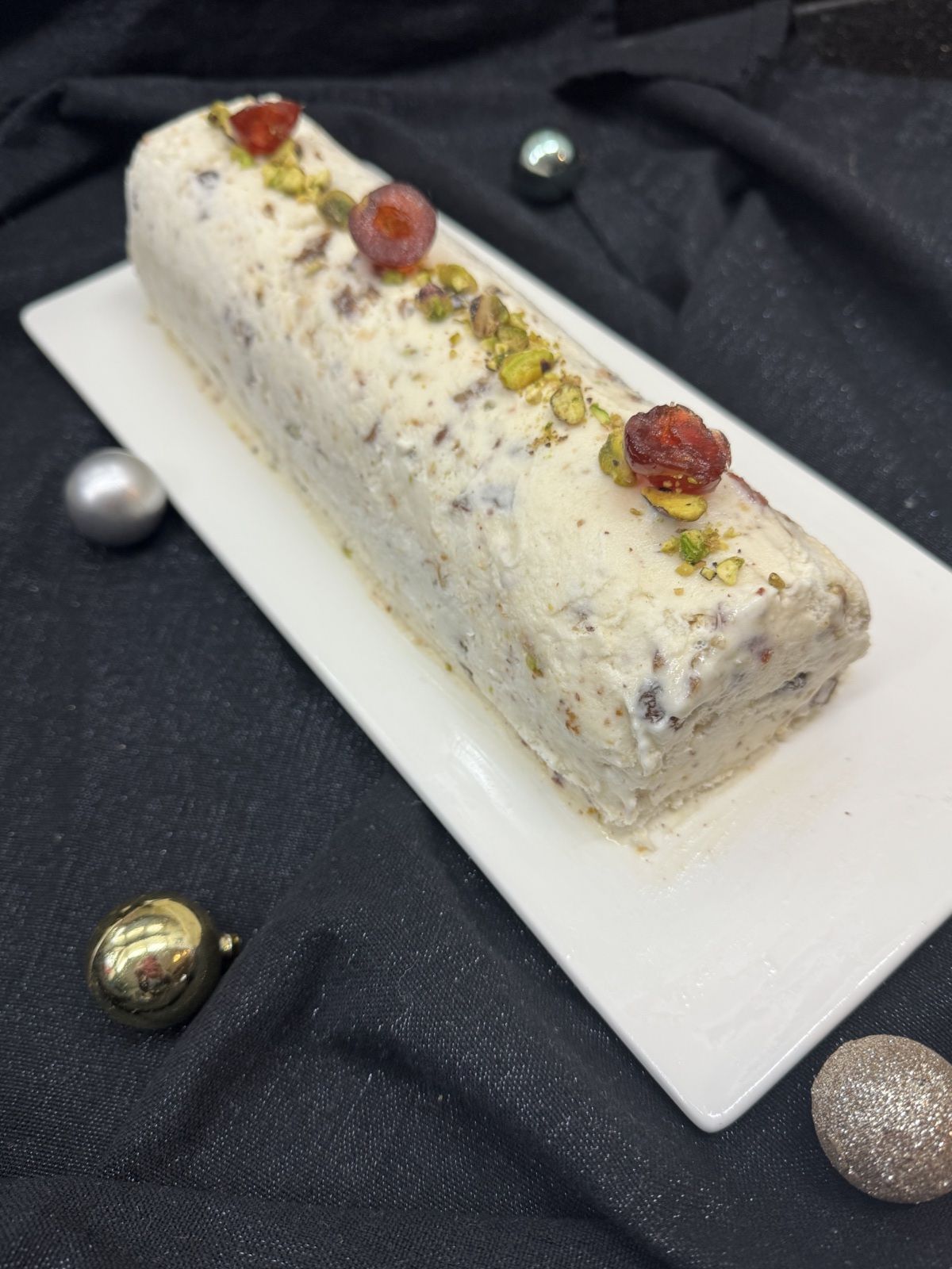 NOUGAT GLACE FRUITS SECS