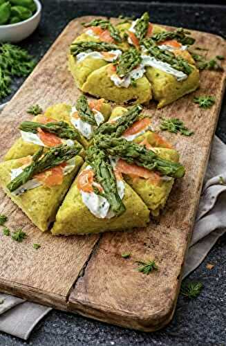 PETITS FOURS ASPERGES TRUITE FUMEE