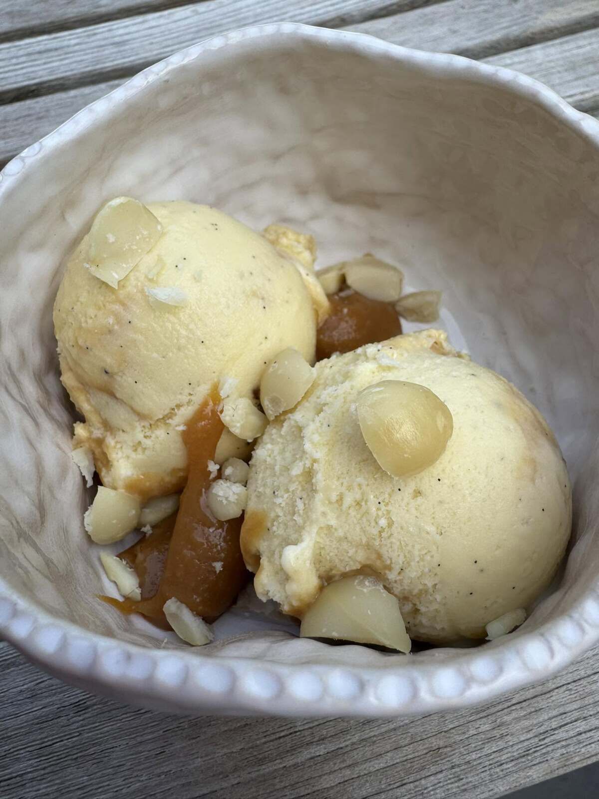 GLACE VANILLE MACADAMIA CARAMEL