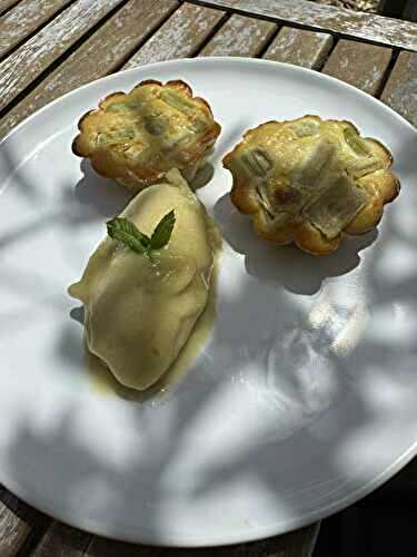 MINI CLAFOUTIS RHUBARBE AVEC OU SANS LACTOSE ET GLUTEN
