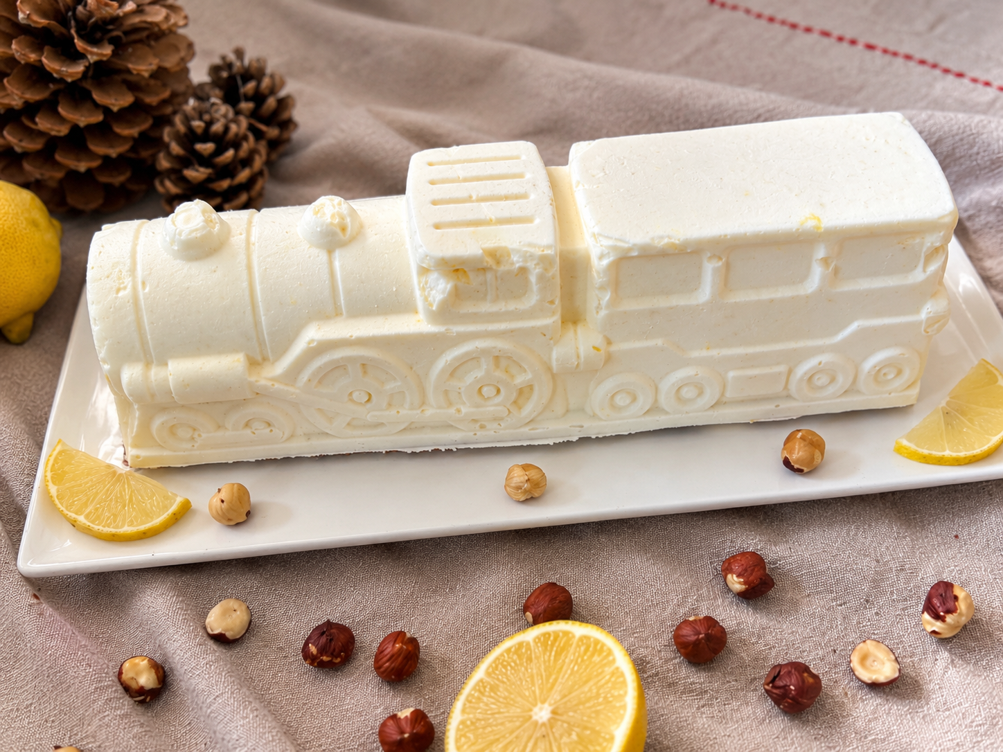 TRAIN ENTREMET CITRON PRALINE