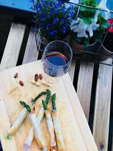 Asperges apéritives croustillantes à la pancetta